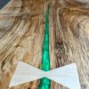 mesa nogal rustica resina verde 00 scaled 1